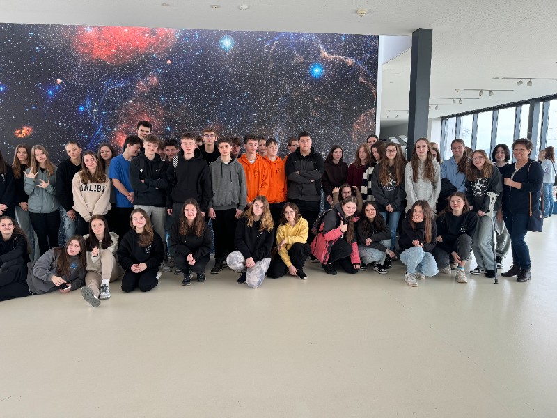 Fyzikální exkurze do Dukovan a hvězdárny a planetária v Brně