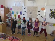 Halloweenská škola