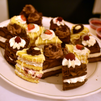 obrázek k společenský večer