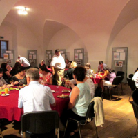 obrázek k společenský večer