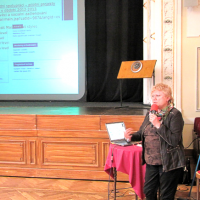 obrázek k PhDr. V. Raymová