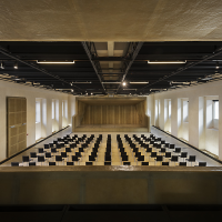 Zámecká jízdárna a horní nádvoří