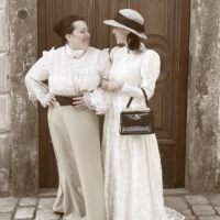 obrázek k Renáta Glänznerová - starožitné kočárky