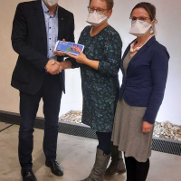 obrázek k Nadační fond daroval zdravotníkům poukazy za 90 tisíc korun