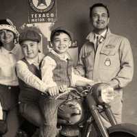 obrázek k Nejkrásnější lázeňský kostým 3. místo: Marie, Jiří, Jonáš a Jáchym Flídrovi