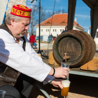 obrázek k Vyvalte sudy, narodil se nám Bedříšek!