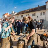 obrázek k Vyvalte sudy, narodil se nám Bedříšek!