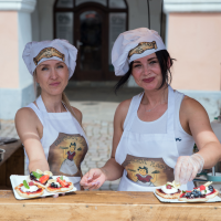 obrázek k Uč se vařit jídla nová a buď jako Rettigová!