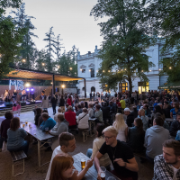 Středa, hudby Vám třeba