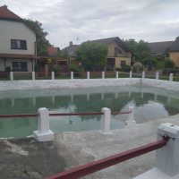 Kornice Čištění požární nádrže