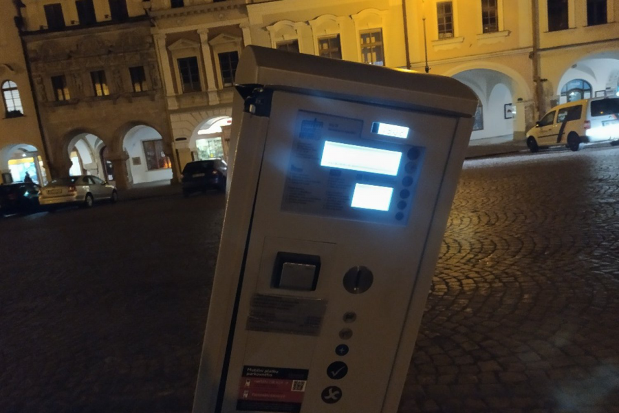 obrázek k Poškození parkovacího automatu