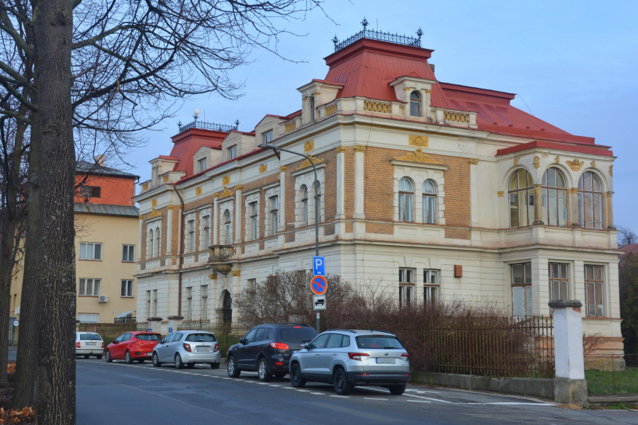 obrázek k Radnice prozatím nebude vilu Klára nabízet k prodeji