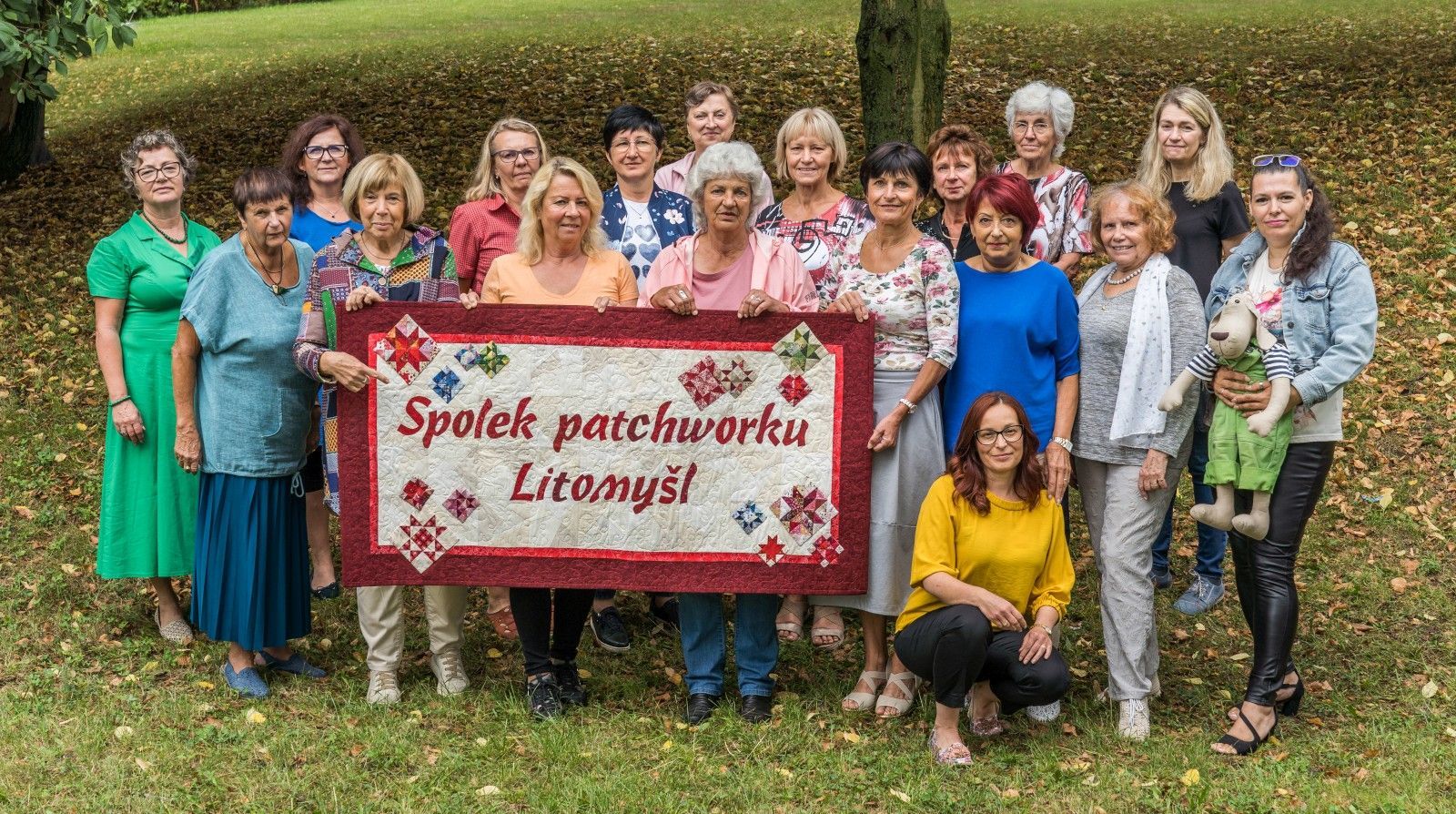 Vernisáž - Zima v kanafasu: 20 let Spolku patchworku Litomyšl