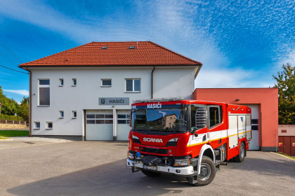 obrázek k aktualitě Hasičská zbrojnice na Lánech po rekonstrukci