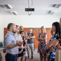 obrázek k ŽÁKOVSKÝ PARLAMENT V ŽIVOTĚ ŠKOLY (Jak získat podporu pedagogického sboru a usadit parlament ve struktuře školy) - kabinet školních parlamentů