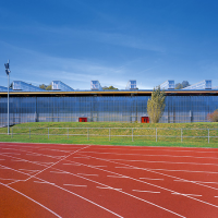 obrázek k Pohled na zastřešený zimní stadion, autorem návrhu Aleš Burian 