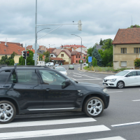 obrázek k Modernizovaná světelná křižovatka umožní plynulejší průjezd městem