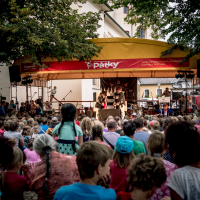 obrázek k Z pohádky do pohádky? Ano, to jsou naše Pátky!